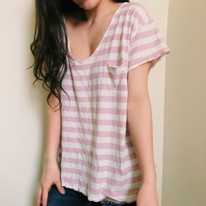 3/$10 SALE ! American Eagle Favorite Tee Size L